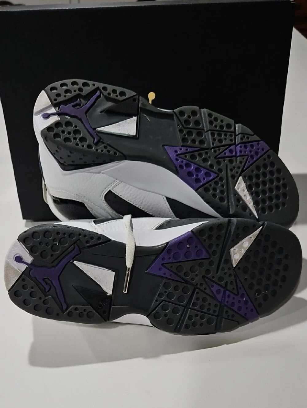 Jordan 7 Retro Flint2021 High-Top Basketball Sneakers  White, Gray & Purple Sz 5